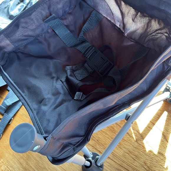 Ingenuity Summer Pop N Sit Sport Infant Floor Booster Seat - Gray - Picture 3 of 7